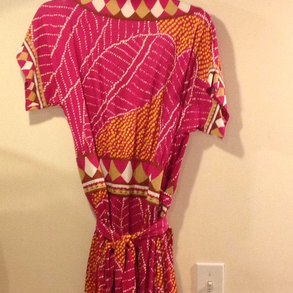 Super cute short sleeve silk dress - Picture 5 of 5